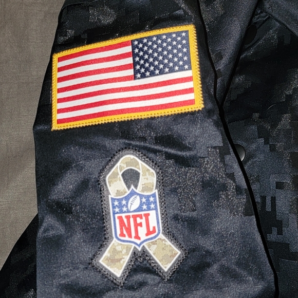 Women's Nike Camo Philadelphia Eagles 2020 Salute To Service Full-Snap Jacket - Picture 6 of 7